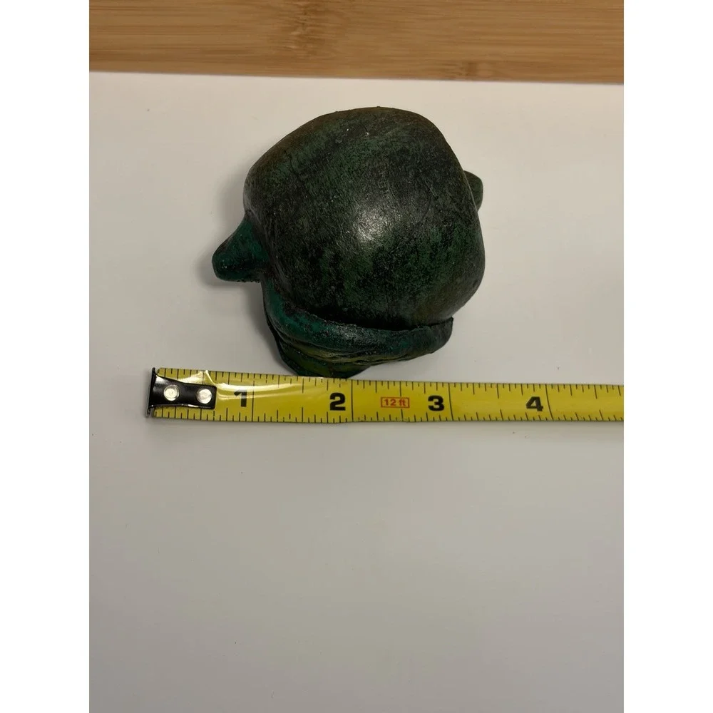 Unmarked terracotta fruit